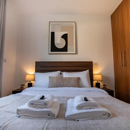 Ervin Lighthouse Duplex 2br, Faros Apartman *