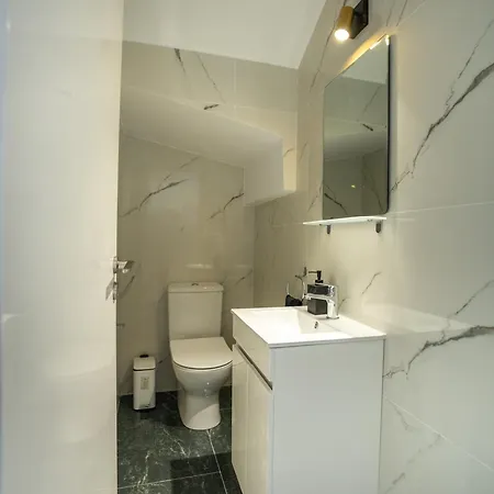 Apartmán Ervin Lighthouse Duplex 2br, Faros Paphos